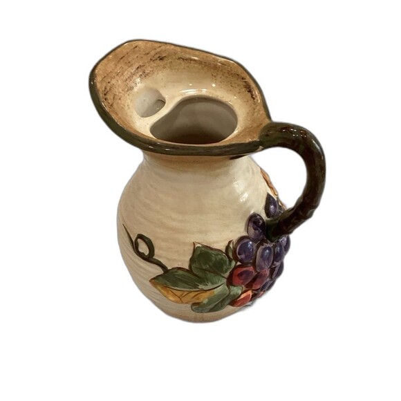 Vintage Certified International Tuscany Pamela Gladding Pitcher and 2 Saucers. - Picture 2 of 8